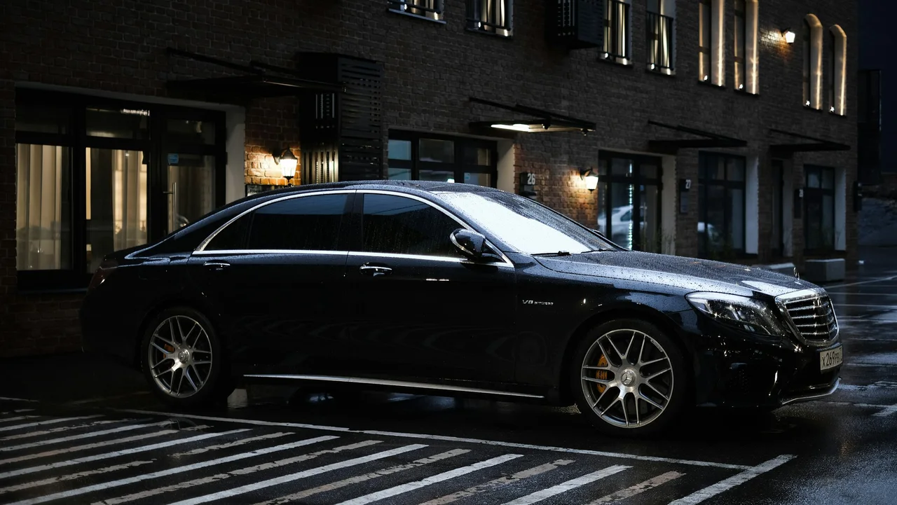 Black Mercedes-Benz executive sedan from the original template